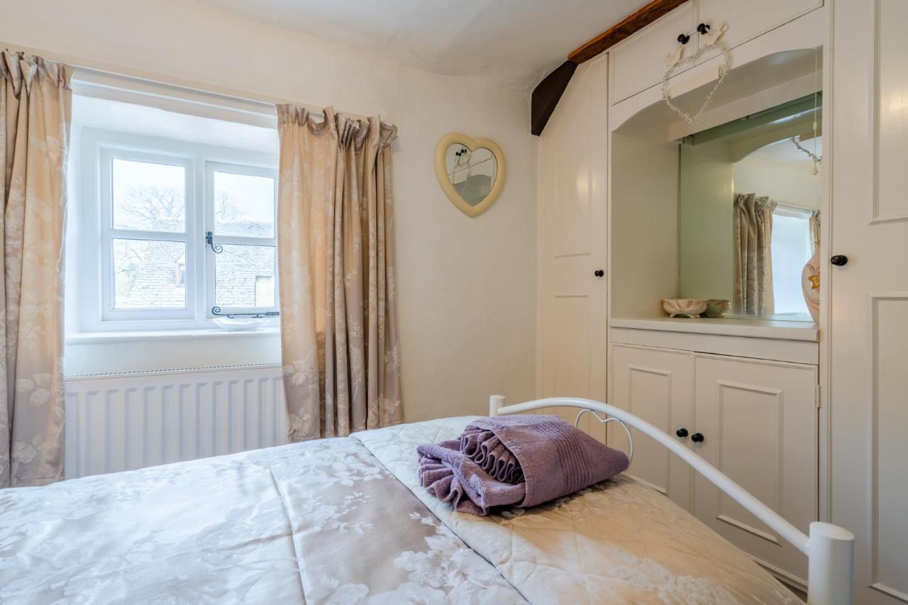 Forsythia Cottage Bourton-on-the-Water Exterior foto